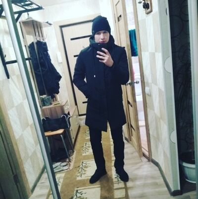  ,   Alexey, 32 ,   c , 