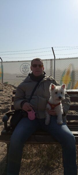  ,   Egidijus, 42 ,   ,   