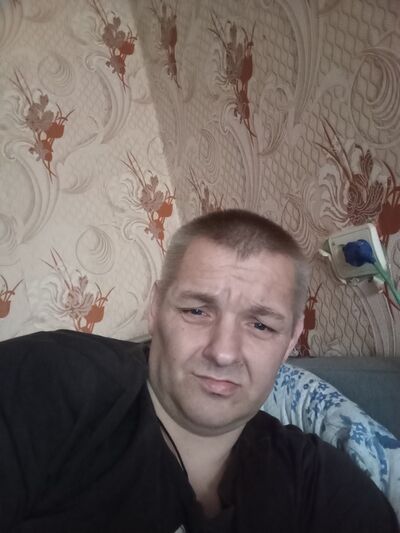  ,   Vladimir, 44 ,   ,   