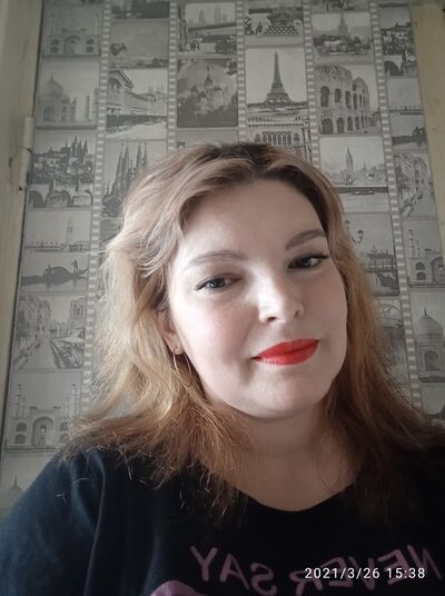 ,   DaniellaRich, 44 ,   ,   , c , 