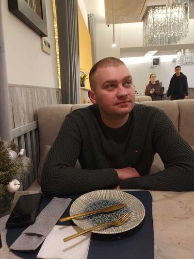  --,   , 27 ,     , c 