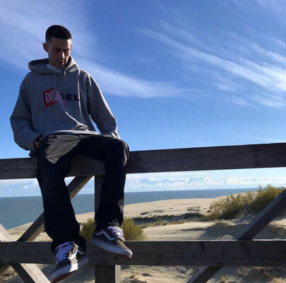  ,   Arseniy, 25 ,   ,   