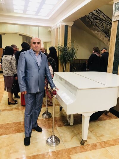  ,   Artyom, 47 ,   ,   