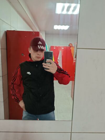  ,   Dima, 22 ,   ,   