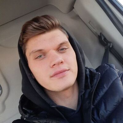   ,   Victor, 24 ,   ,   
