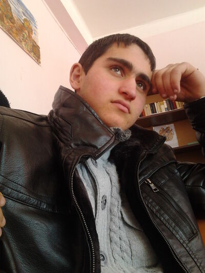 ,   ARMEN, 35 ,   