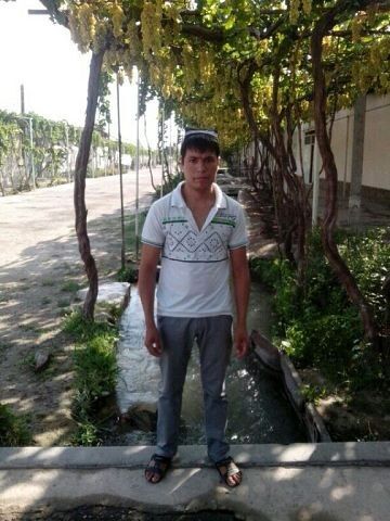  ,   Alisher, 33 ,   