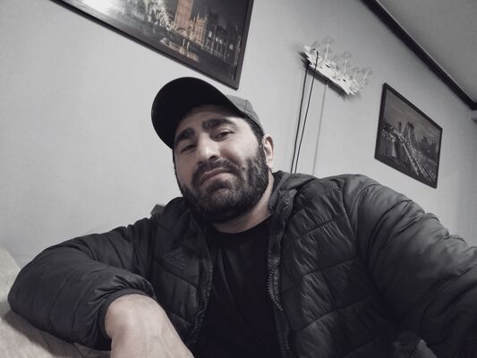  deleted,   Rasul, 37 ,   ,   