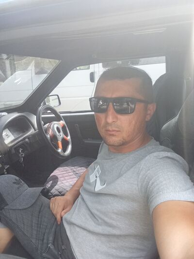  ,   Izzatbek, 34 ,   ,   