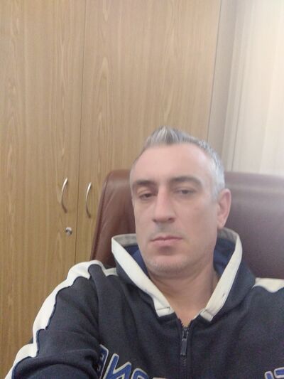  ,   Sasha, 45 ,   ,   