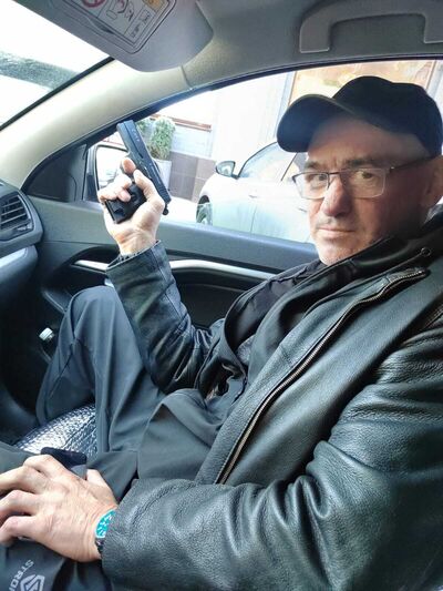  --,   Aleks Gru, 52 ,   ,   