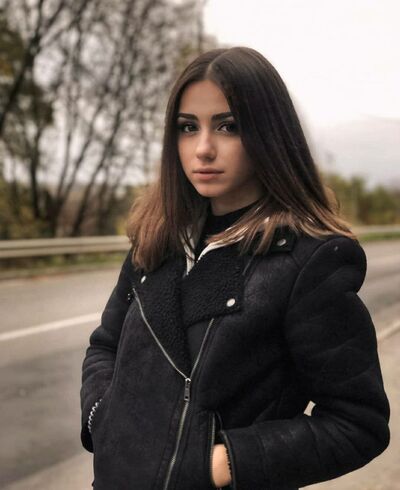  ,   Elina, 23 ,   ,   