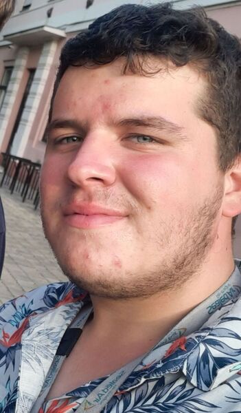  Kiskunfelegyhaza,   Ferenc, 21 ,   ,   