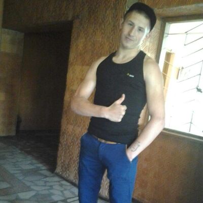  ,   Darius, 28 ,   