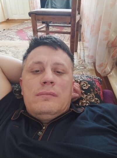  ,   Marat, 34 ,   ,   