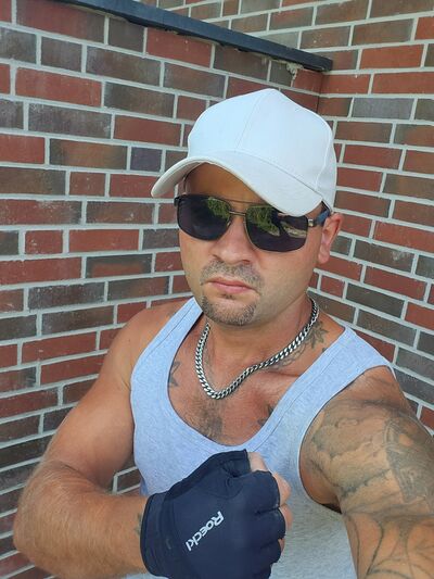  ,   Andris, 33 ,   ,   , c 