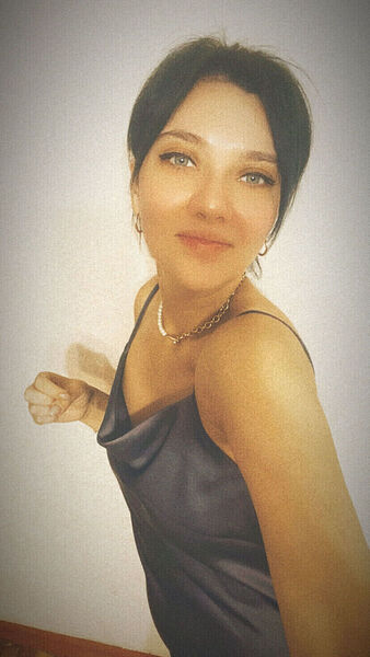  -,   Nadin, 32 ,   ,   , c 