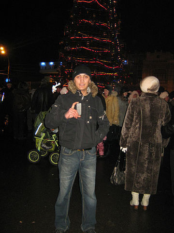  ,   Aziz, 37 ,   ,   , c 