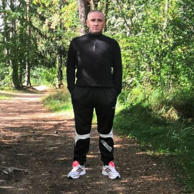  ,   Ruslan, 39 ,   ,   , c , 