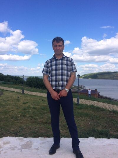  ,   Vadim, 47 ,   