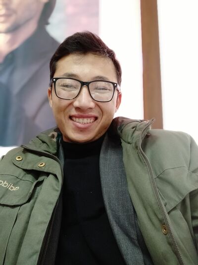  ,   Erkhan, 32 ,   ,   , c 