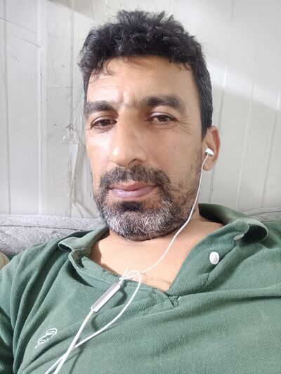  ,   Ayhan ben, 37 ,   ,   