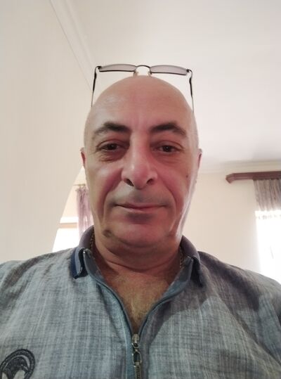  ,   Artur, 56 ,   ,   , c , 