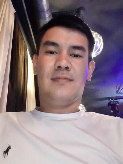  ,   Bek, 31 ,   ,   