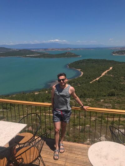  ,   Umut, 35 ,   ,   , c , 