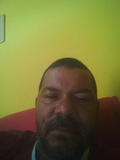  --,   Suerlan, 28 ,   ,   