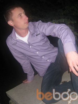  ,   Oleg, 35 ,   