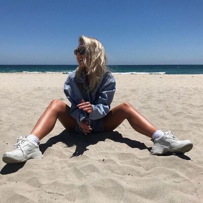  -,   , 22 ,   ,   