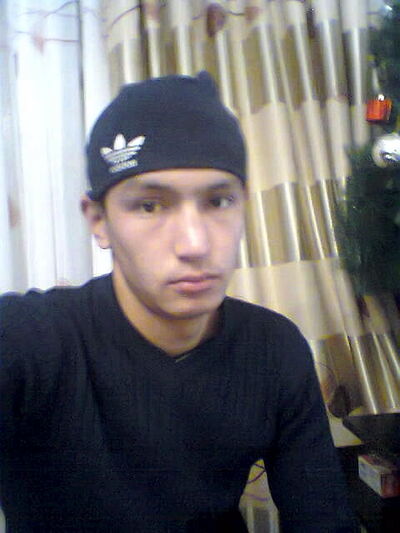  ,   Tilek, 32 ,   ,   , c 