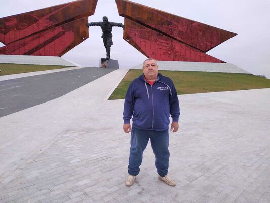  ,   Genadij, 62 ,   ,   