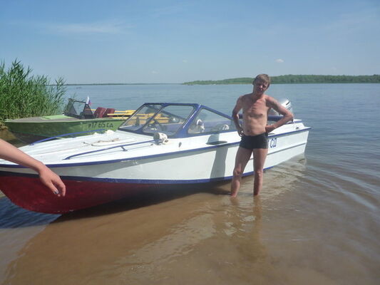  ,   Igor, 46 ,   