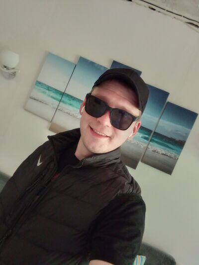  ,   Andrei, 28 ,   ,   