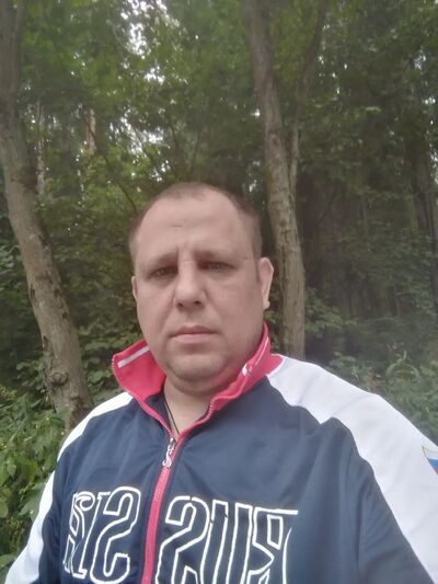  ,   Evgeny, 41 ,   c 