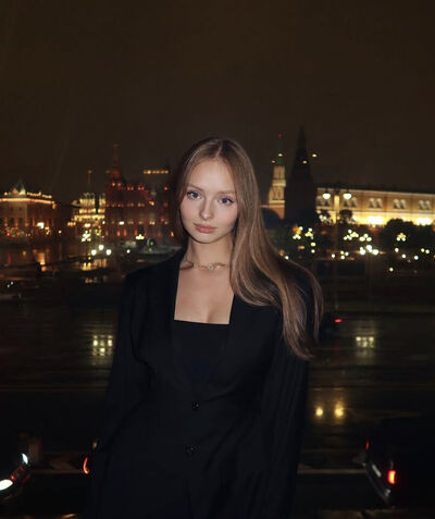  Holbeach,   , 19 ,     , 