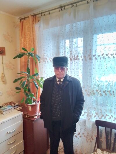   ,   Yury, 71 ,   ,   , c 