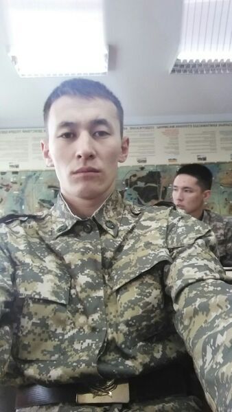  ,   Erboo, 32 ,   ,   , c 