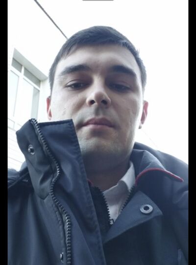  ,   Nik, 32 ,   ,   