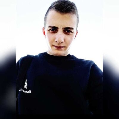  ,   Denis, 25 ,   ,   , c 