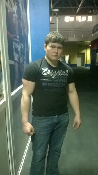  ,   DON DRAKON, 32 ,   