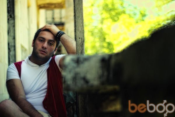  ,   George, 34 ,   