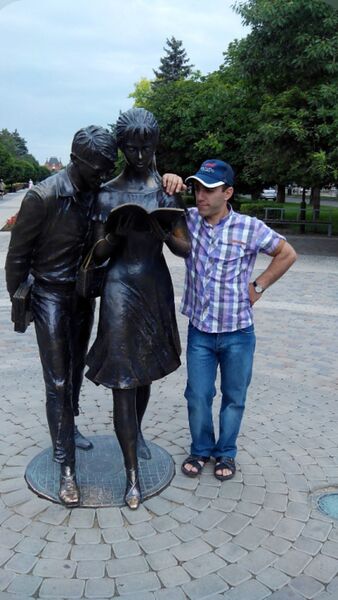  ,   Artur, 46 ,   ,   , 