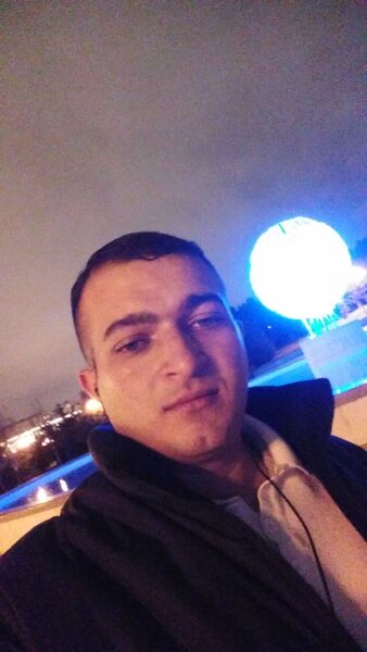  ,   Kamil, 34 ,   ,   