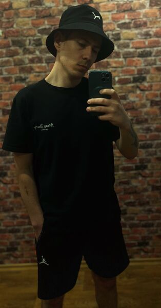  ,   YAN, 25 ,     