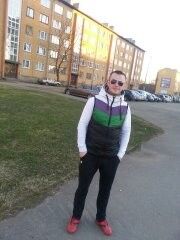  ,   Toljan, 38 ,  
