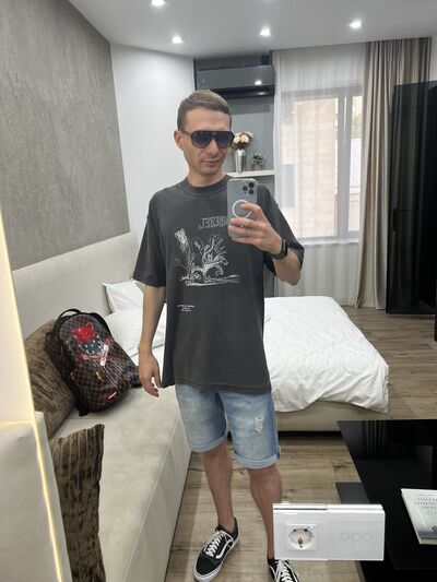  Chai Nat,   Georgiy, 35 ,   ,   