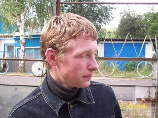  ,   Darki, 37 ,   